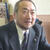 １９４９年１月16日に室蘭で生まれた62歳。室蘭工大を卒業し、30歳までは造船会社で技師としてタンカーなどの製作に関わってきた。石油販売業界に入ってからは32年。趣味はハンディ10の腕前のゴルフ。このほか月曜は詩吟、火曜は太極拳を習っている。「２日間は酒を抜ける」とのこと。