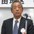 あいさつに立つ加納理事長
