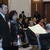 山谷副知事から表彰状を受ける吉国理事長