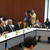 報告書に盛り込むべき事項について言及した河本副会長・専務理事（中央）