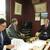 矢澤町長（右）と懇談する鈴木副理事長（中）、小林専務理事（左）