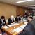 石油業界の提案を聞く辻市長（正面左から２人目）