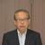 初会合であいさつする大江部会長