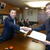 岩見沢市と災害時協定を締結している（当時の渡辺市長㊨と握手する酒井理事長）