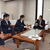 左から小林課長補佐、山下前資源・燃料部長、小野新部長