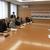 栗原市の千葉市長（右奥）に石油の優位性を訴える野口宮城副理事長（左手前から３人目）ら（７月）