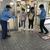不正軽油撲滅チラシなどを配った街頭活動
