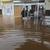 雨水が流れ込んだセールスルーム（エネオスウイング佐賀牛津ＳＳ）