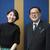 番組終了後、舟倉さんと写真撮影する佐藤理事長㊨