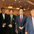 意見交換会で北村参議院議員（右２人目）と並ぶ塔野油政連会長（右端）と岡部理事長（左２人目）