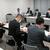行政担当者（前列）らに災害対策の進捗などを報告する千葉石商