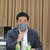 あいさつする西尾会長