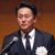 あいさつする近藤社長