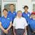 ＳＳを守る桑原社長（中）とスタッフの皆さん